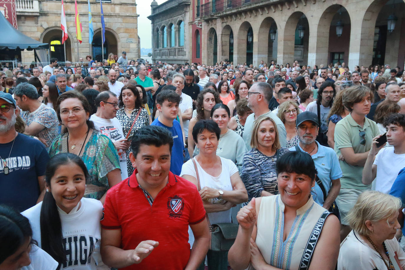 Donna y las Dinamos hacen bailar a Gijón