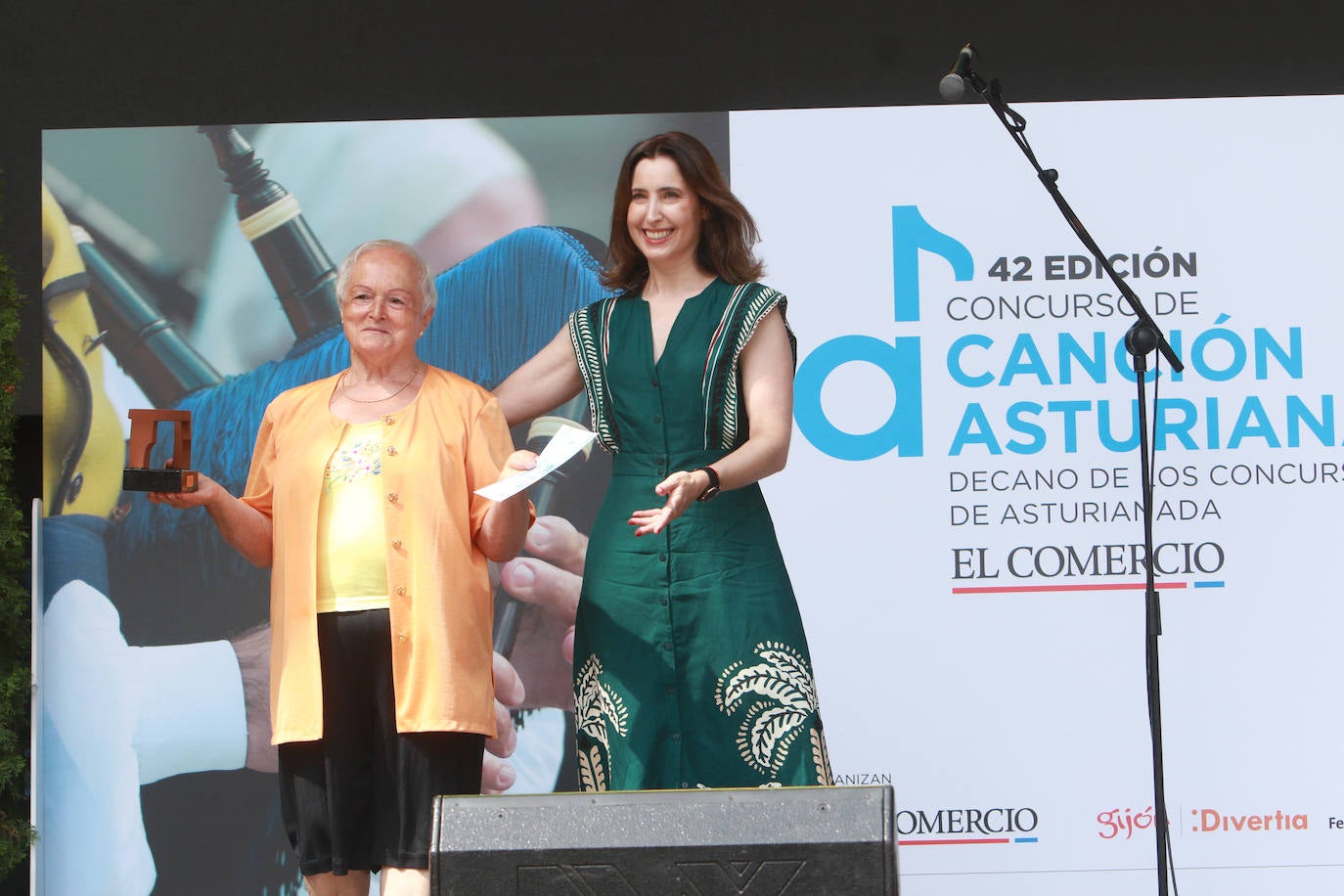 Entrega de premios del Concurso de Canción Asturiana de EL COMERCIO