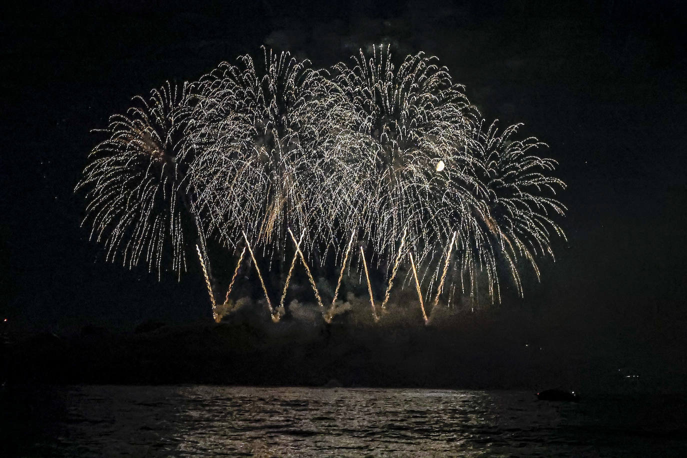 La otra cara de los Fuegos de Gijón