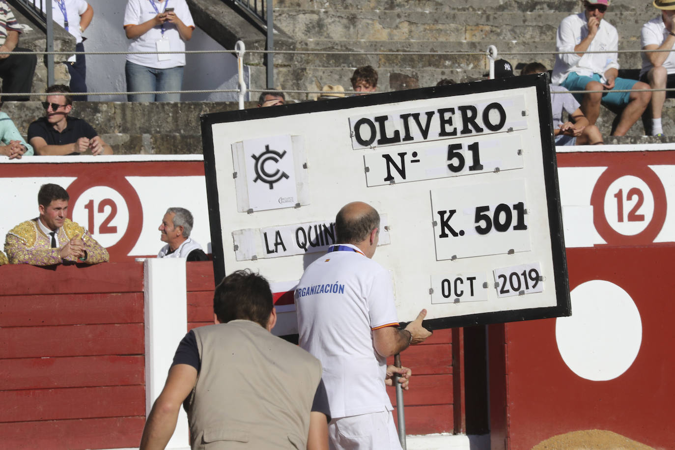 La primera tarde de toros en Gijón, en imágenes