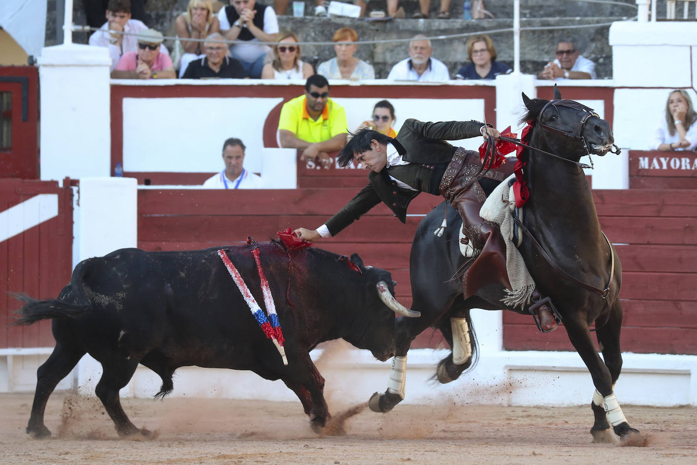 La primera tarde de toros en Gijón, en imágenes