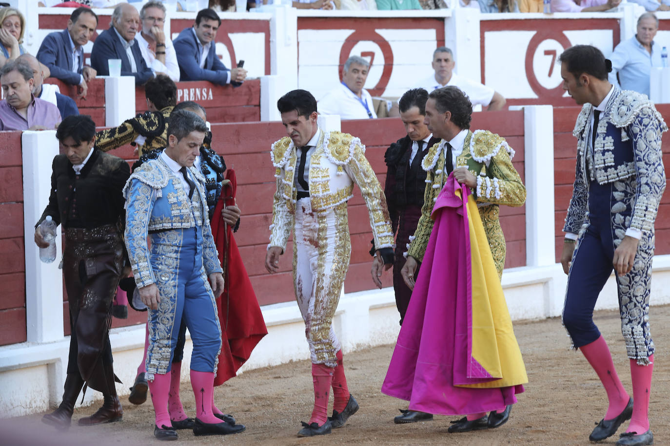 La primera tarde de toros en Gijón, en imágenes