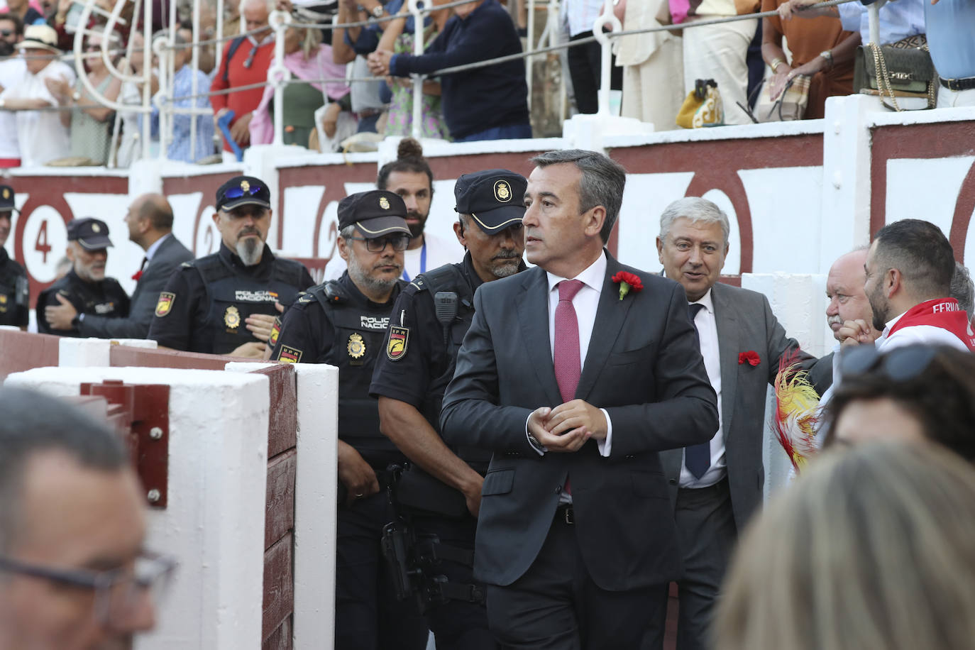 La primera tarde de toros en Gijón, en imágenes