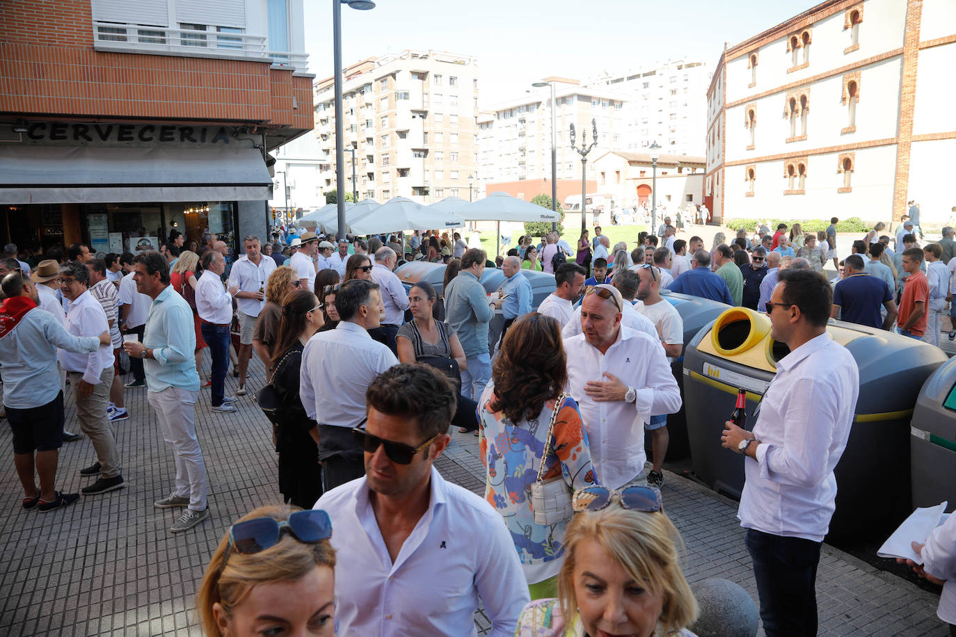 La primera tarde de toros en Gijón, en imágenes