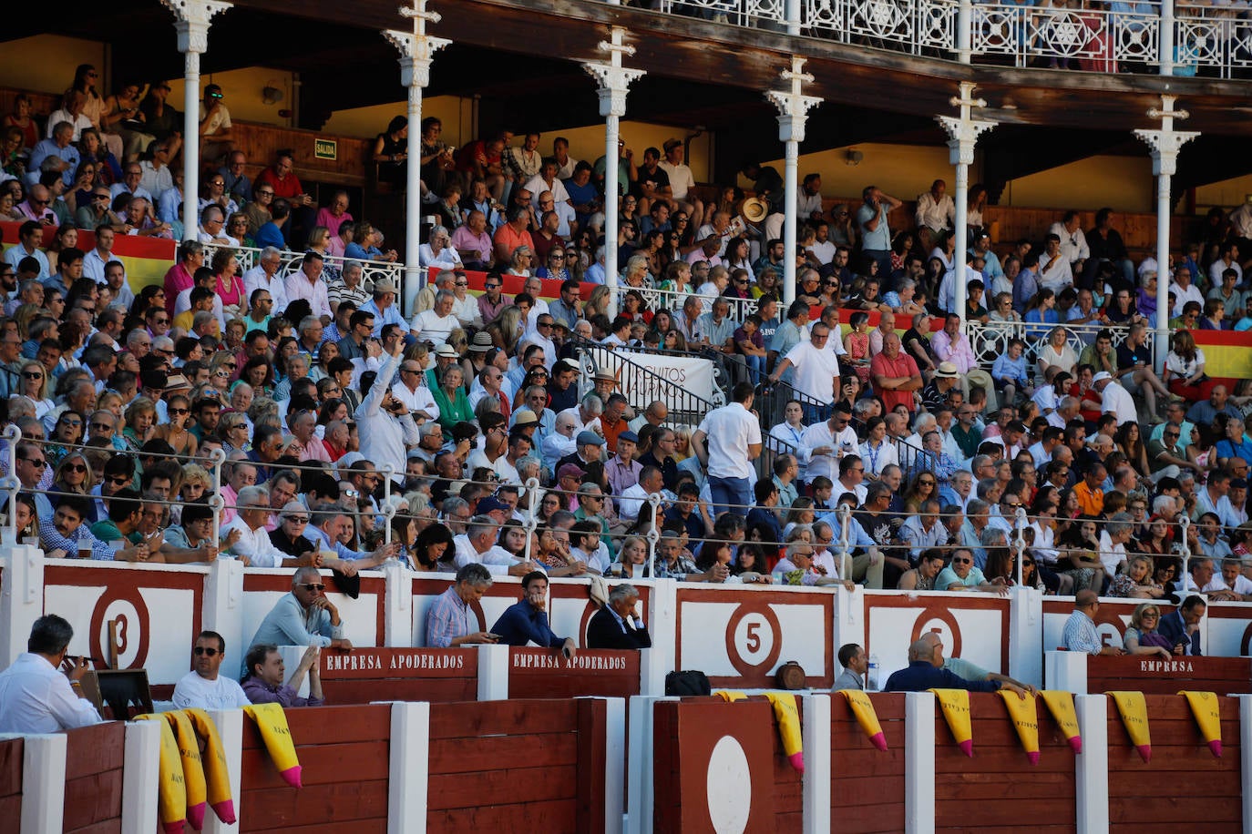 La primera tarde de toros en Gijón, en imágenes