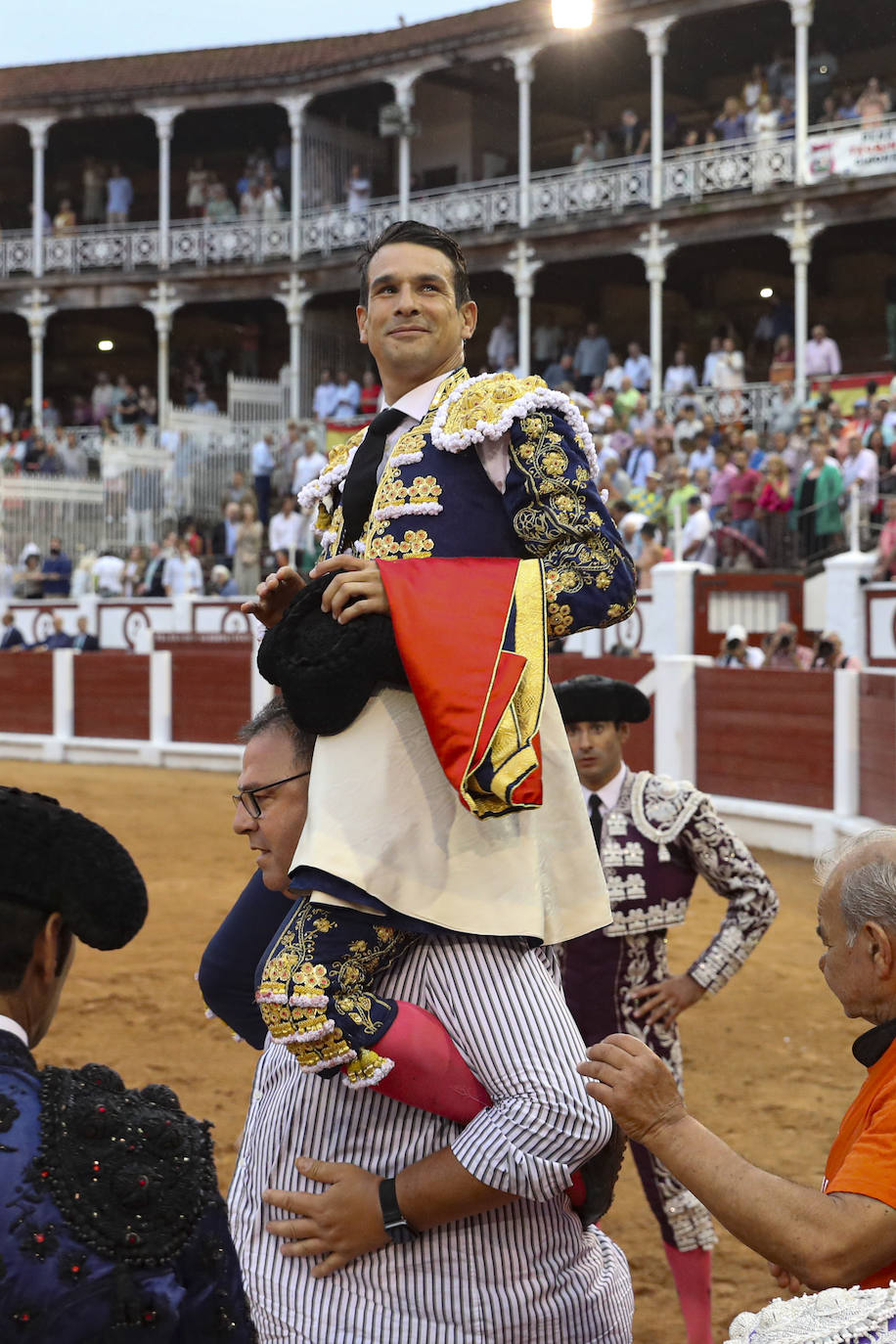 Tercera jornada de toros en Gijón