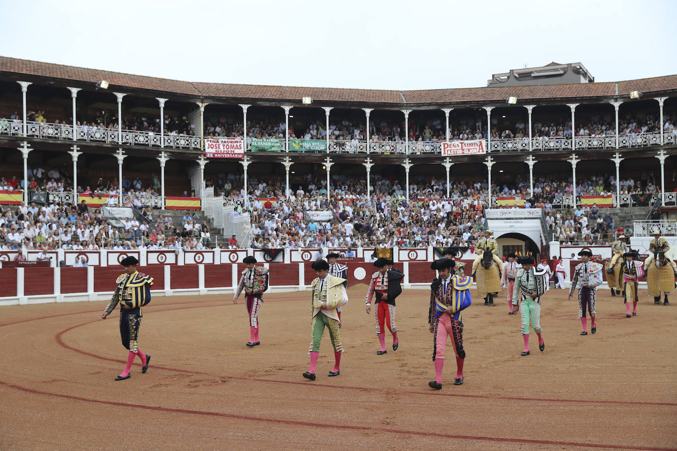 Tercera jornada de toros en Gijón