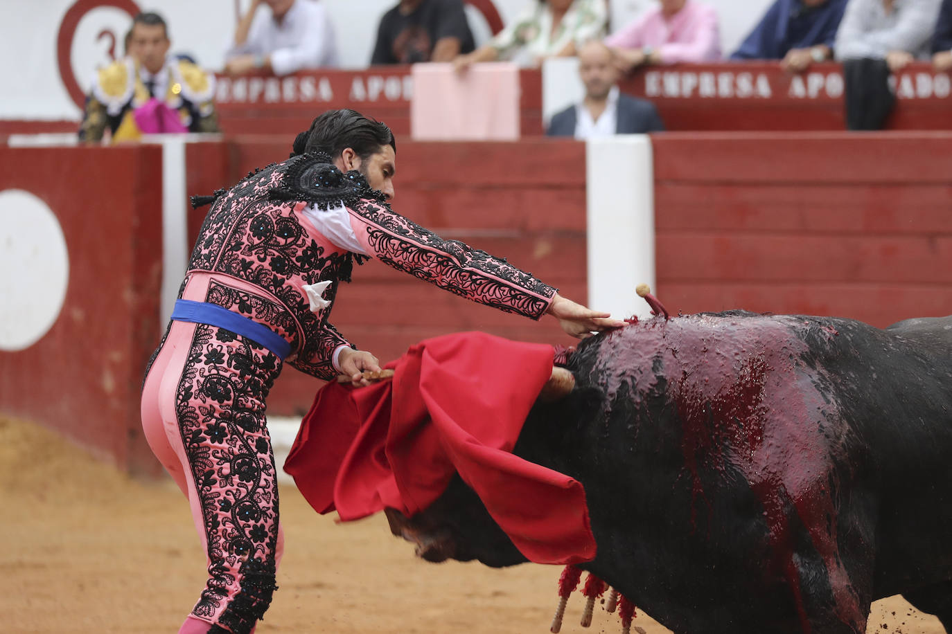 Tercera jornada de toros en Gijón