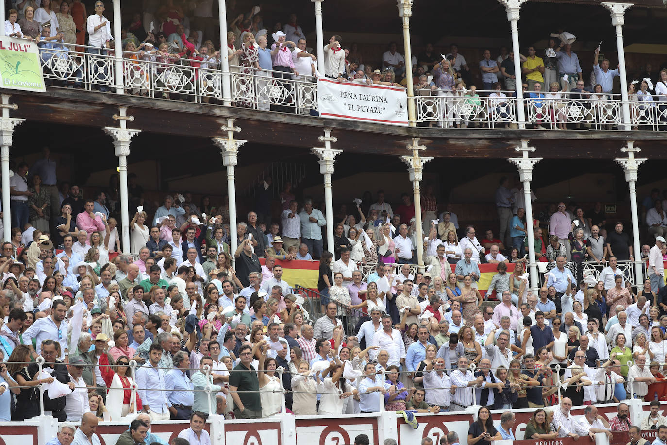 Tercera jornada de toros en Gijón