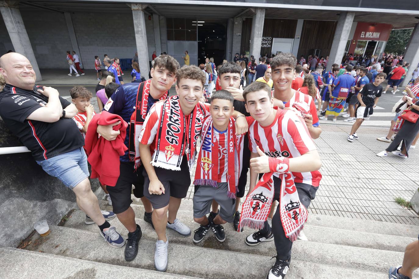 ¿Estuviste en el Sporting - Levante? ¡Búscate!