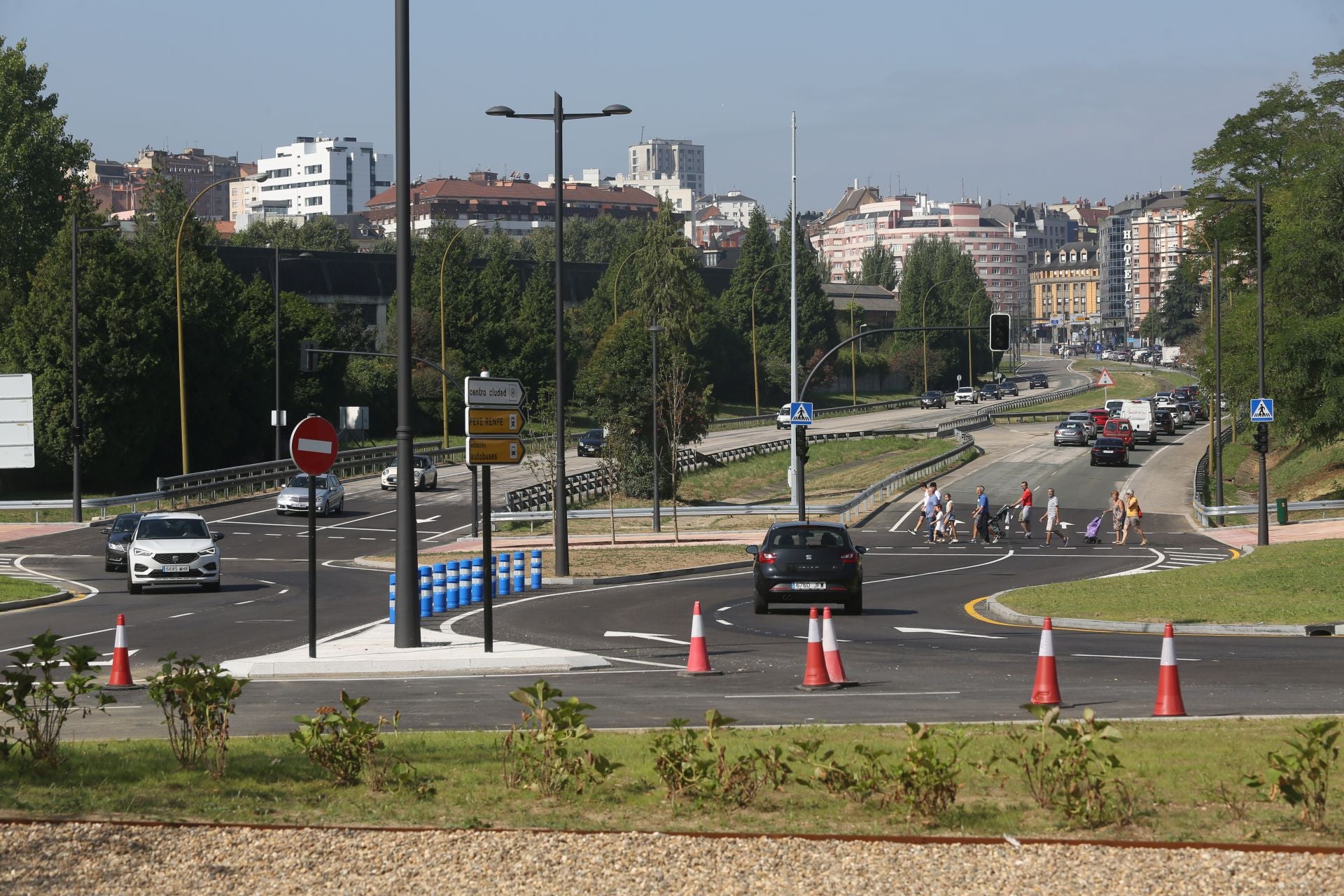 Oviedo estrena la rotonda de Santullano