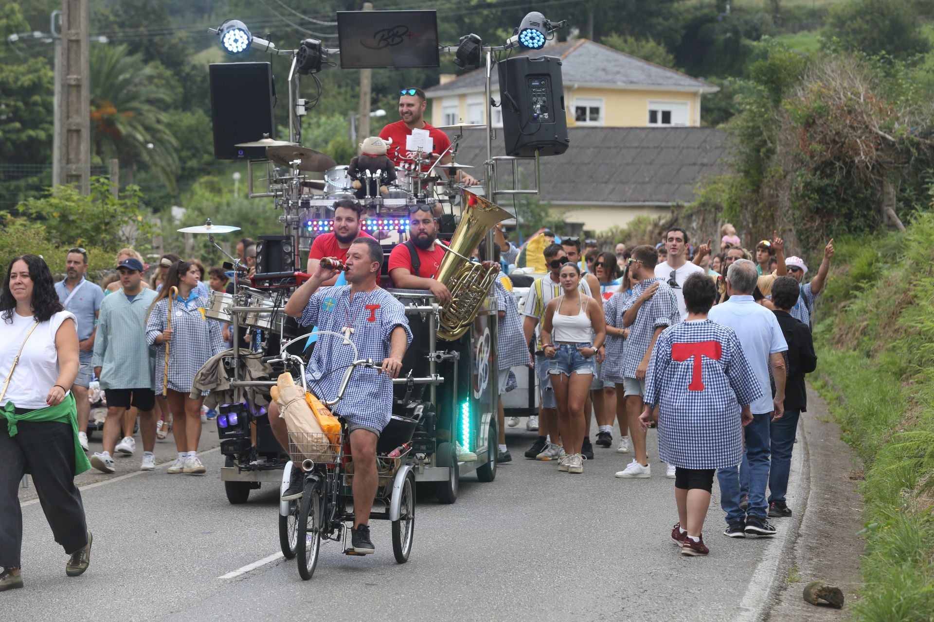 La romería de San Timoteo llena Luarca