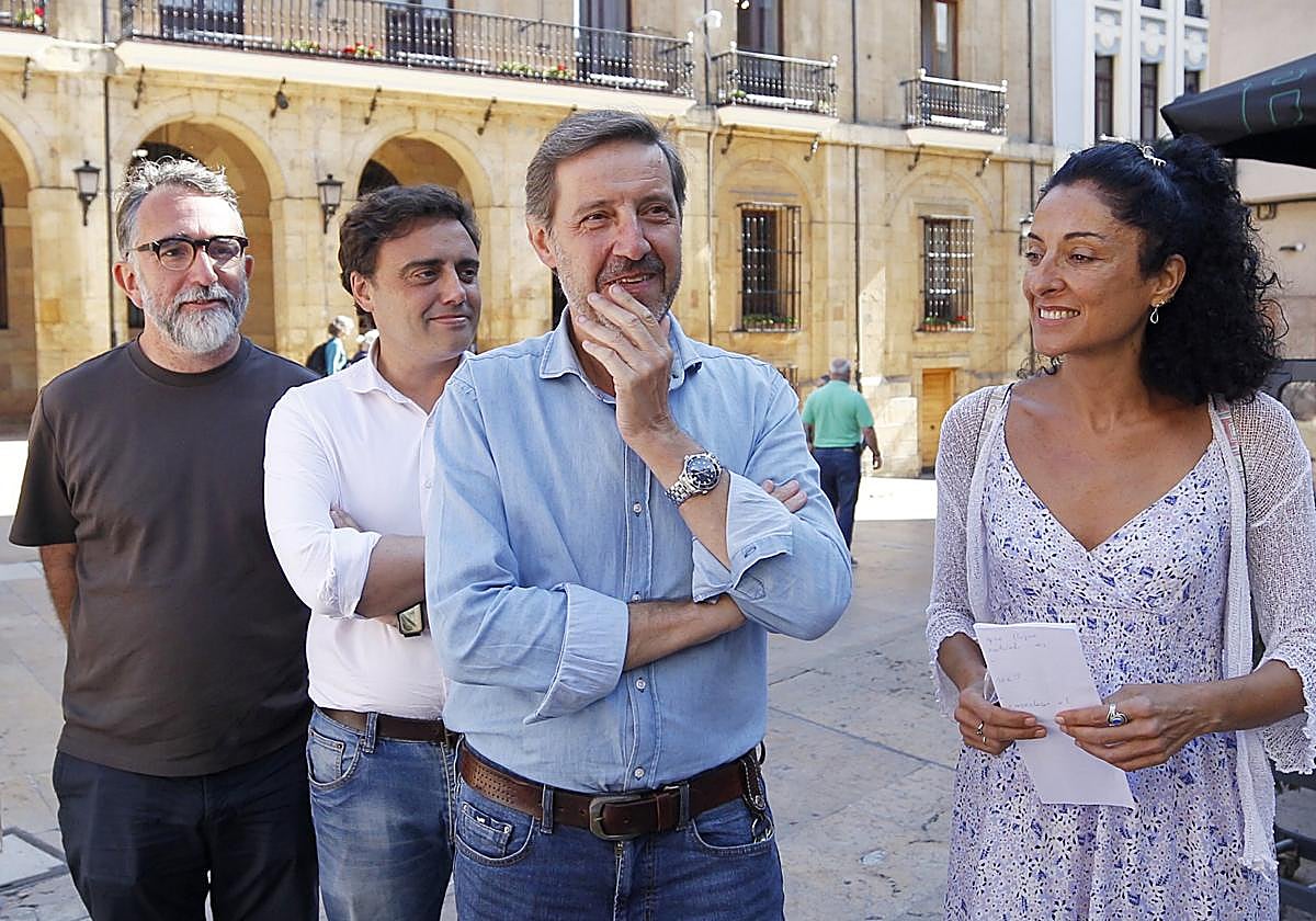 Juan Álvarez Areces, Javier Ballina, Carlos Fernández Llaneza y Natalia Sánchez Santa Bárbara.
