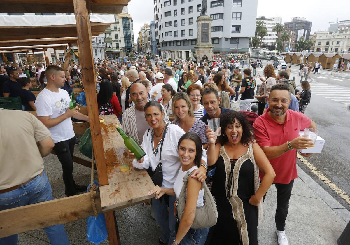 Broche de oro para la Fiesta de la Sidra de Gijón