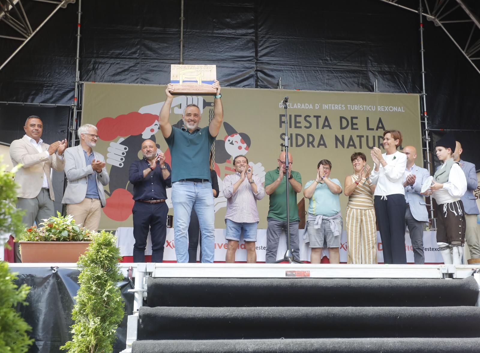 Broche de oro para la Fiesta de la Sidra de Gijón