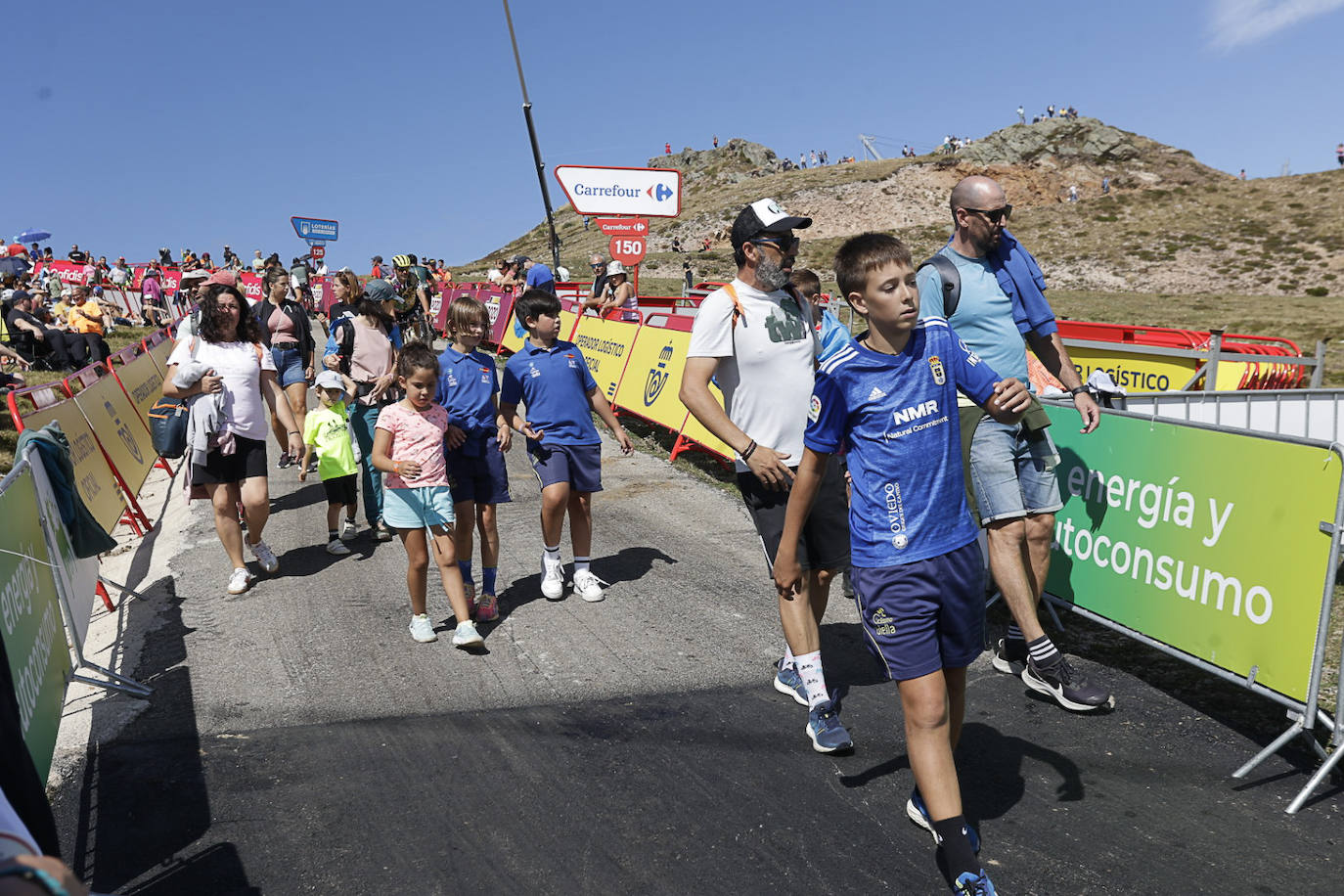 Asturias, escenario ciclista: las imágenes de la Vuelta en la llegada al Cuitu Negru