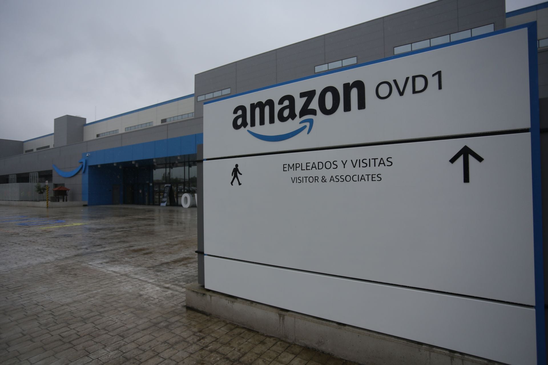 El nuevo centro de Amazon en Asturias, desde dentro