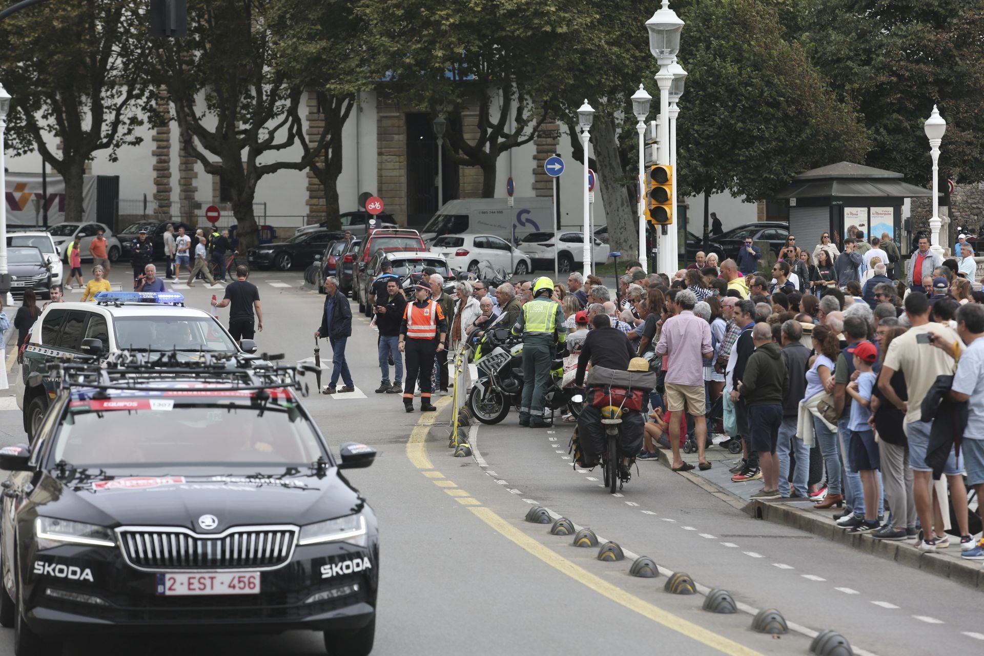 Las imágenes que deja La Vuelta: la salida en Luanco y su paso por Gijón