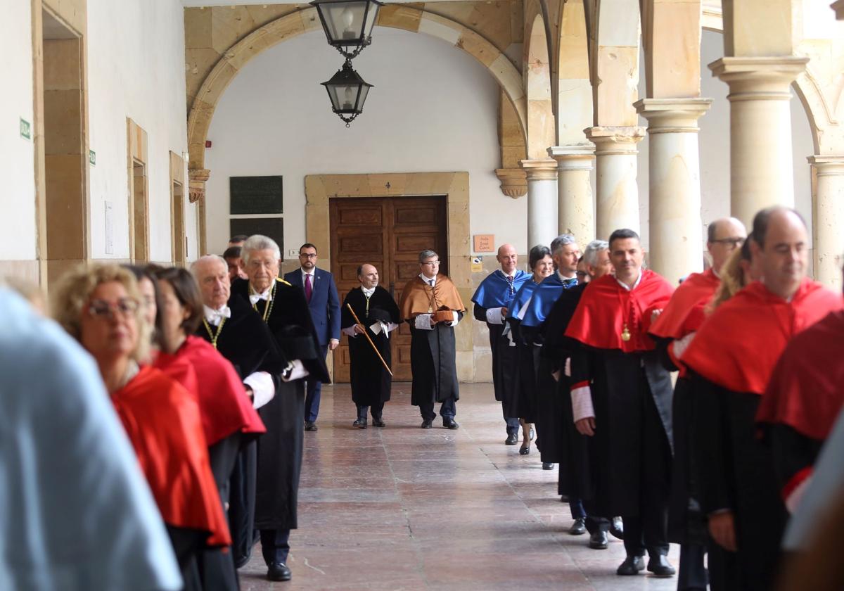 La Universidad de Oviedo inicia el curso