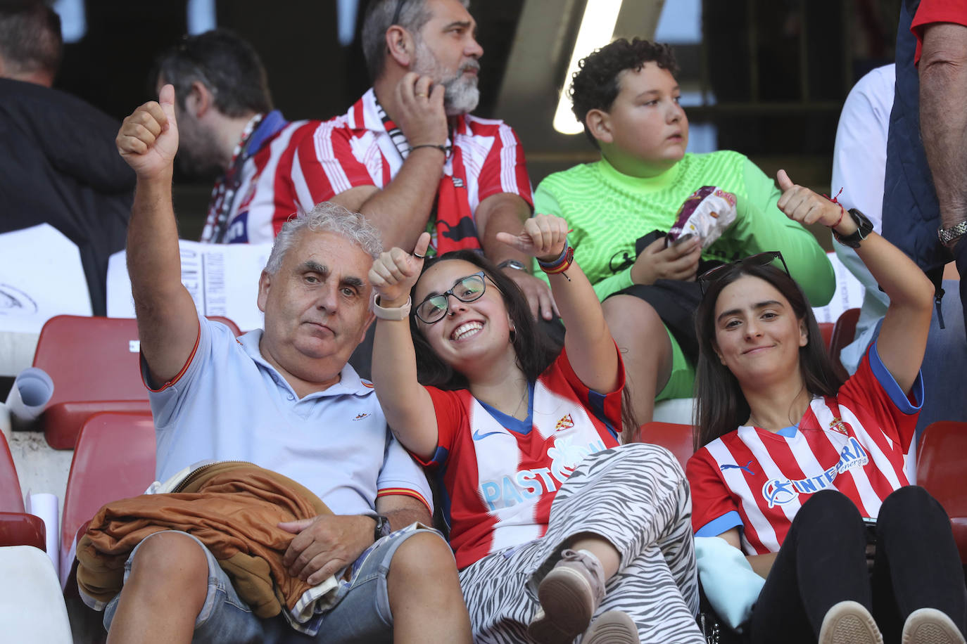 ¿Estuviste en el Sporting - Real Oviedo? ¡Búscate!