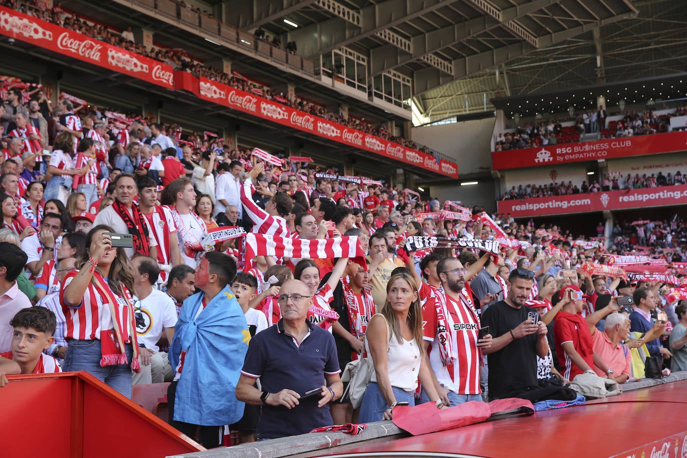 ¿Estuviste en el Sporting - Real Oviedo? ¡Búscate!