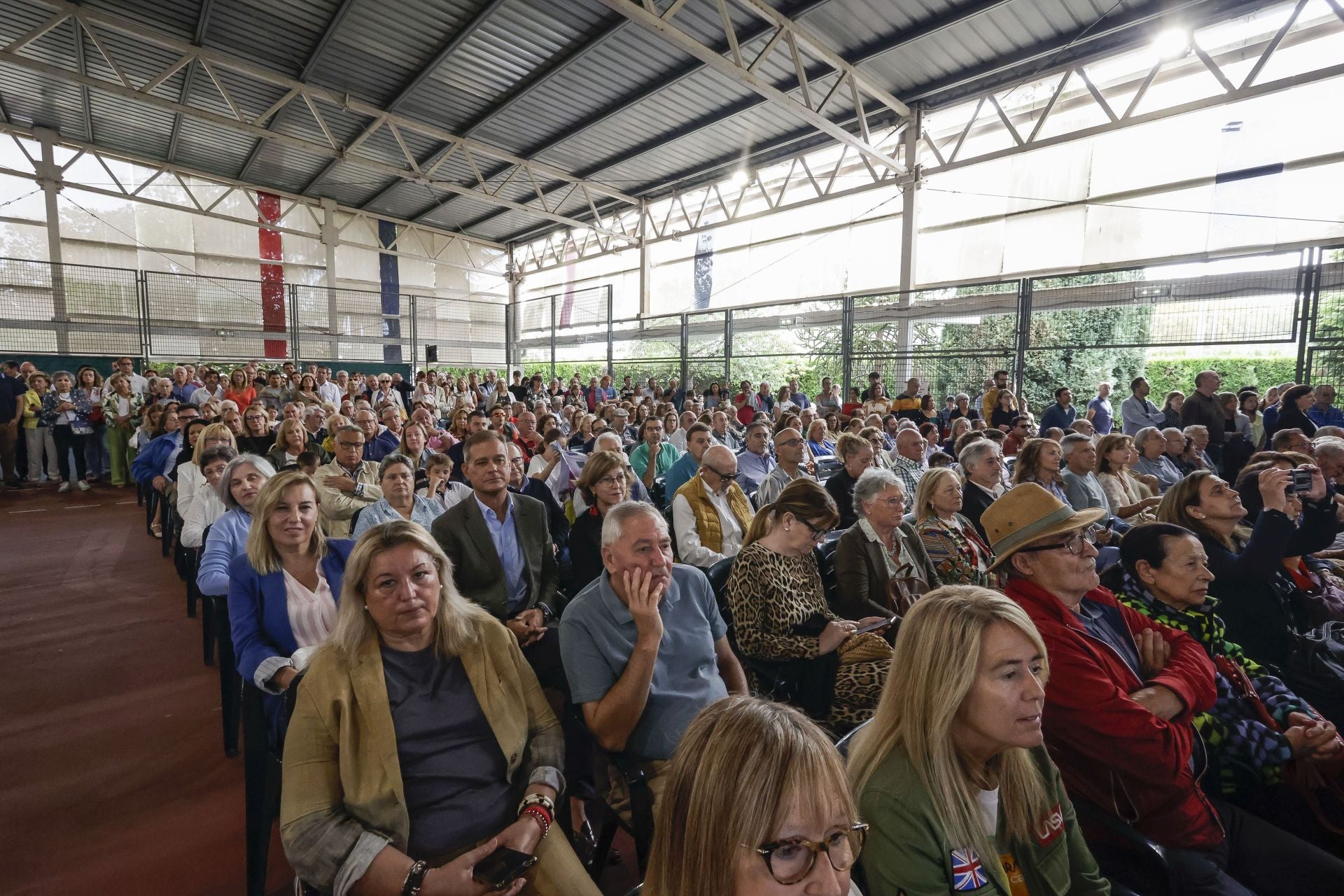 El Grupo Covadonga distingue a sus socios de mérito y de honor