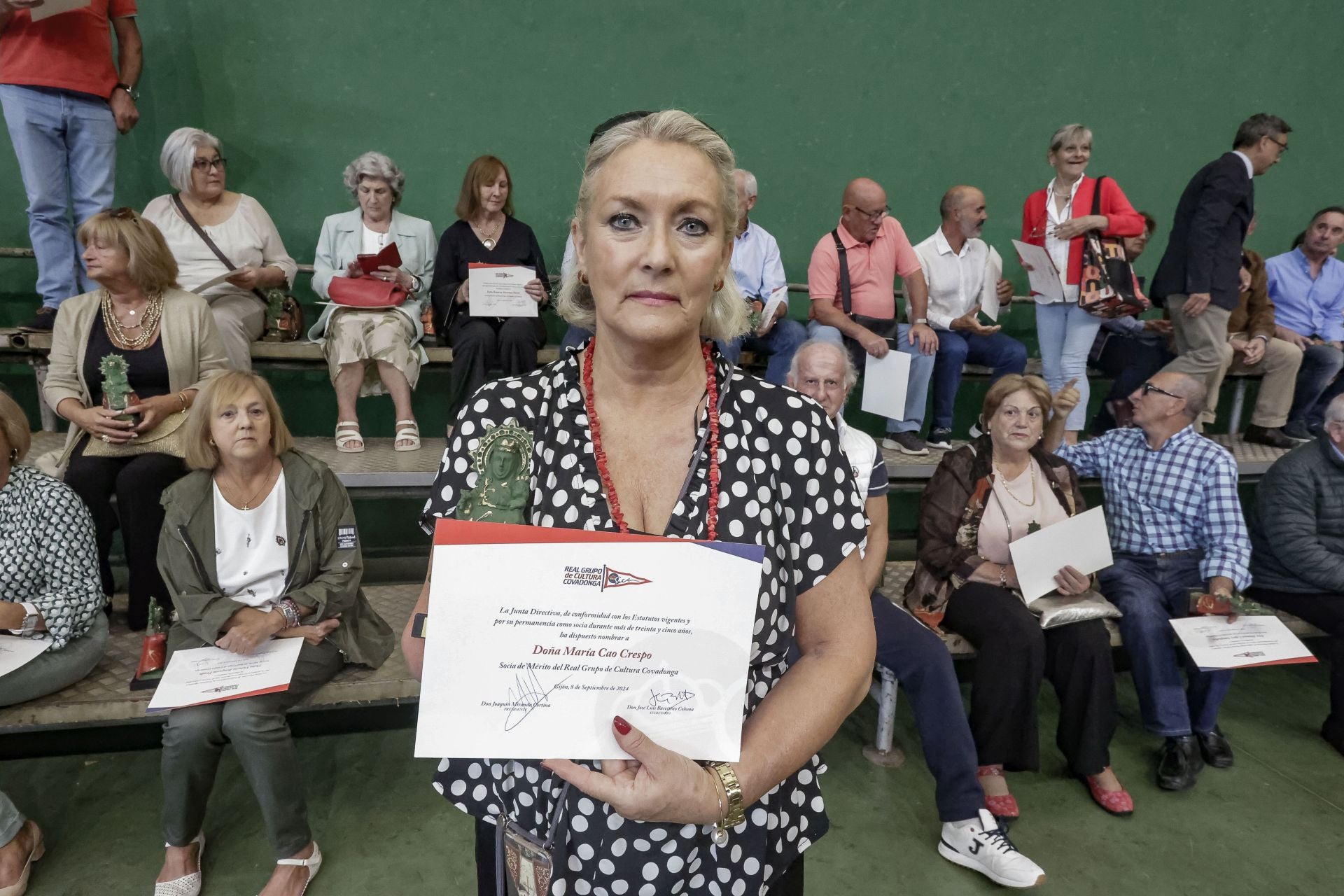 El Grupo Covadonga distingue a sus socios de mérito y de honor