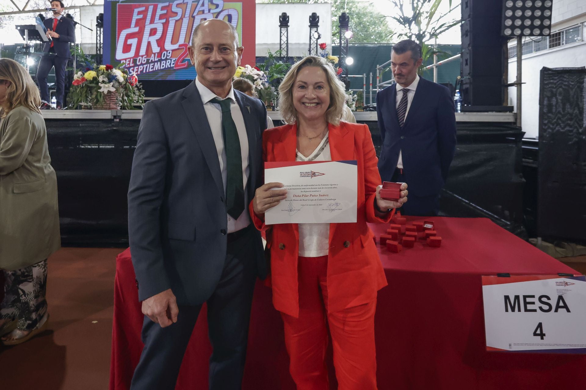 El Grupo Covadonga distingue a sus socios de mérito y de honor