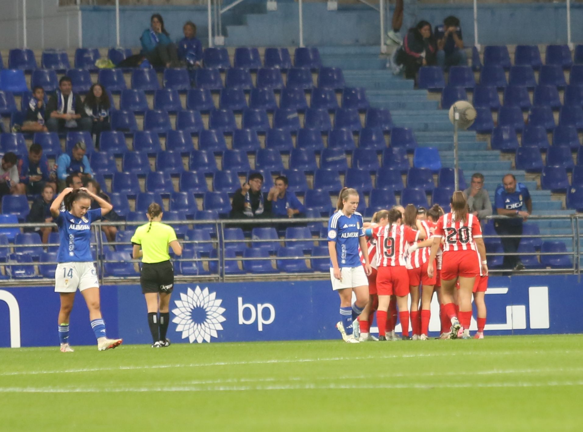 Las mejores imágenes del Real Oviedo - Sporting de Gijón