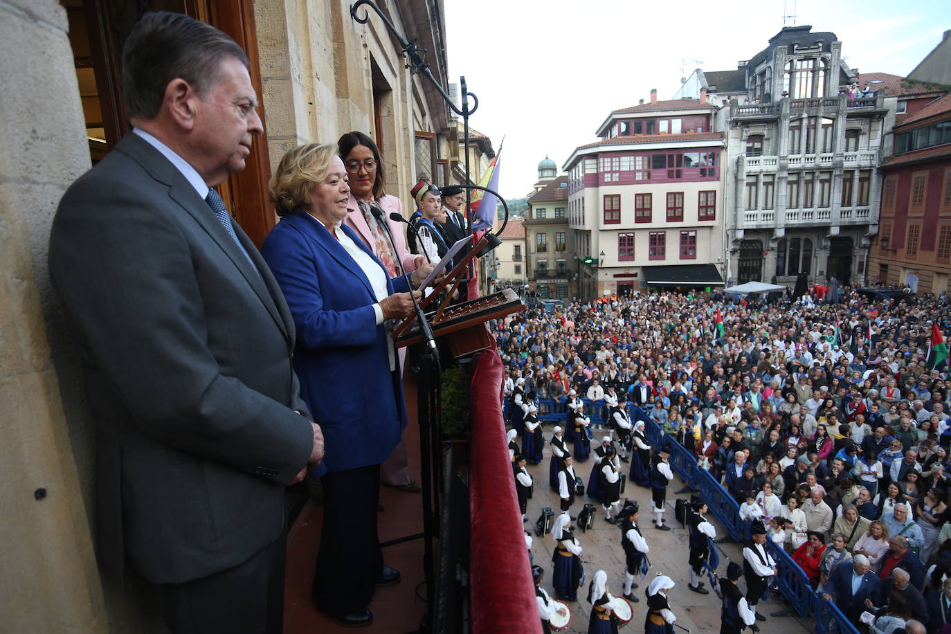 El pregón de San Mateo abre las fiestas en Oviedo