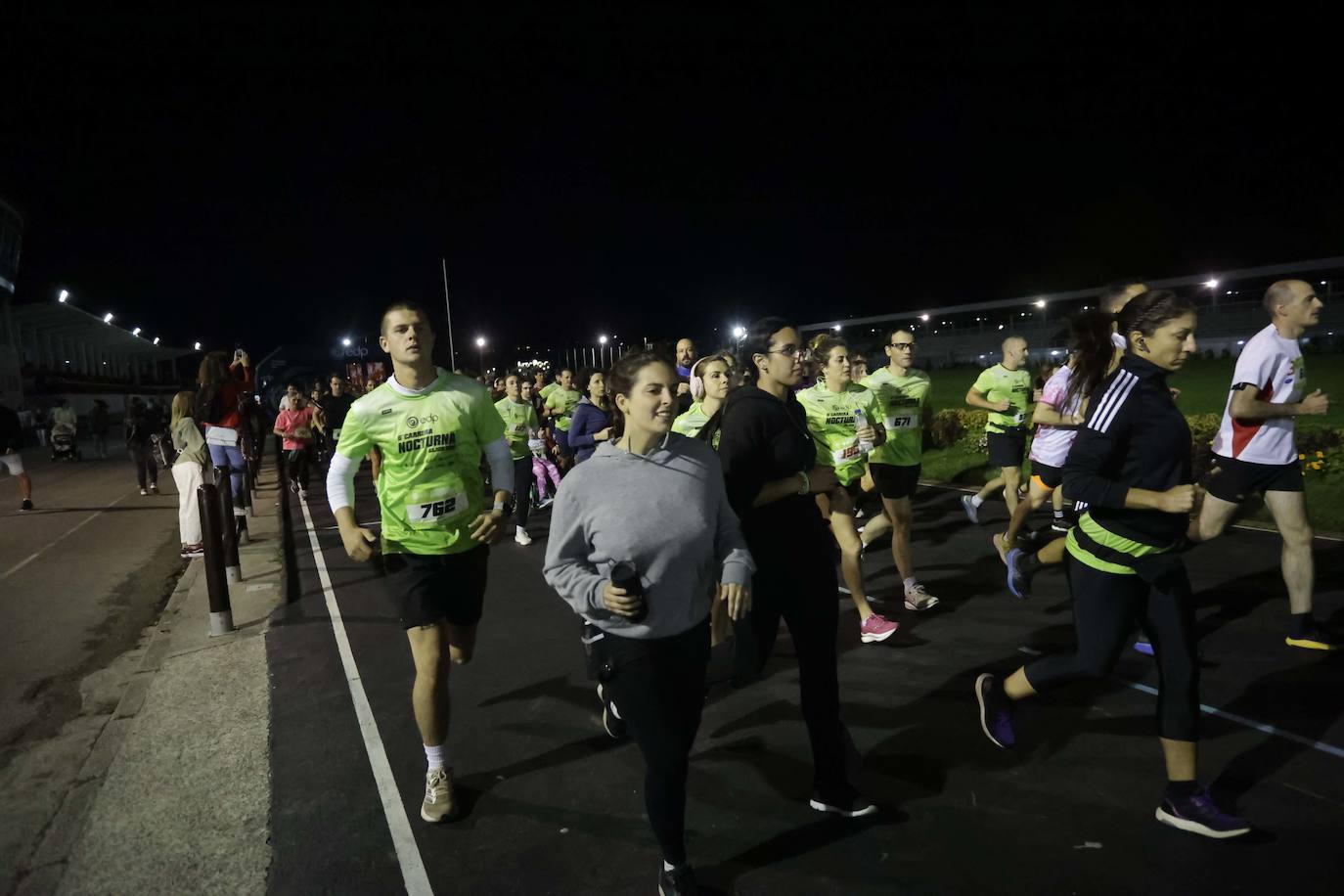 EDP Carrera Nocturna de Gijón en imágenes