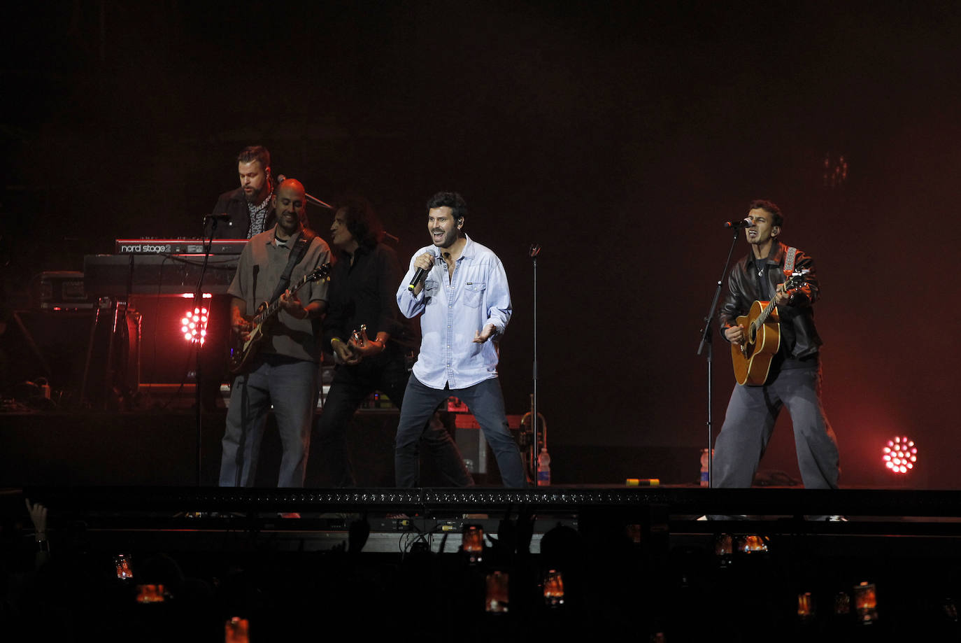 Taburete anima el recinto de La Ería