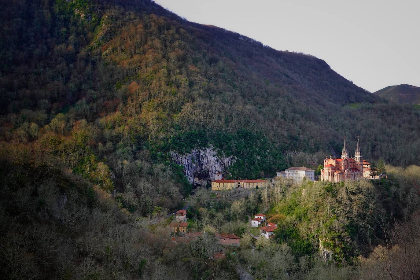 Covadonga desde la cruz de Priena