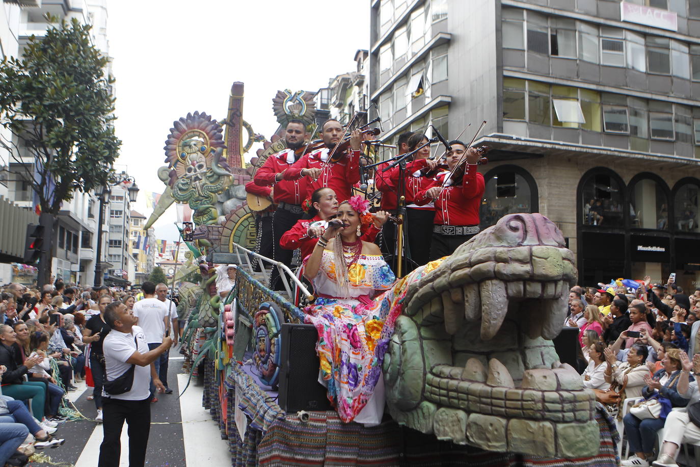 El Día de América en Asturias, en imágenes