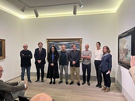 Ramón Isidoro, Alfonso Palacio, Vanessa Gutiérrez, José Ferrero, Luis García Montero, Marcos Morilla, Kela Coto y Laila Bermúdez, ayer en el Museo de Bellas Artes de Asturias.