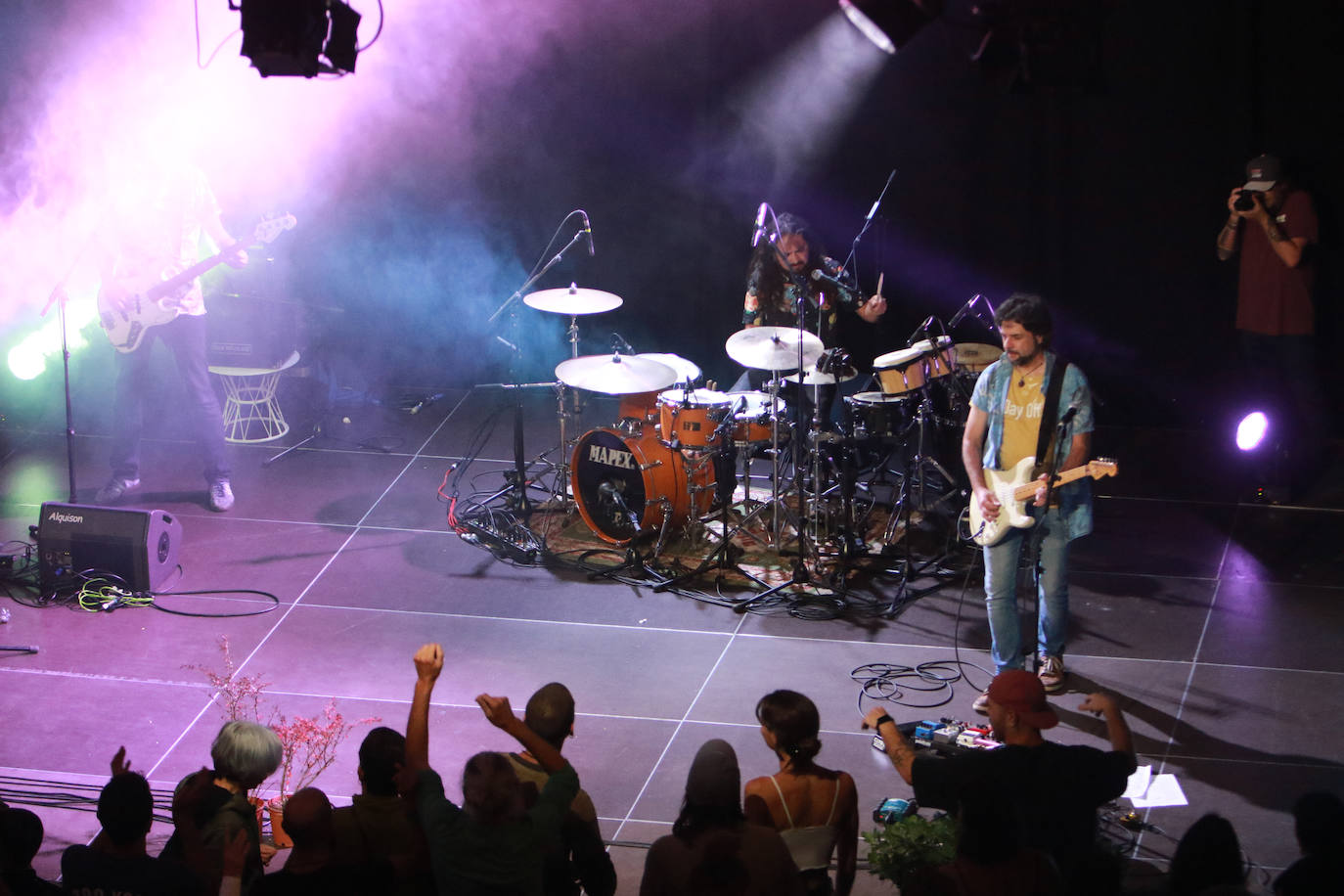 Música, arte y teatro en la Noche Blanca de Gijón