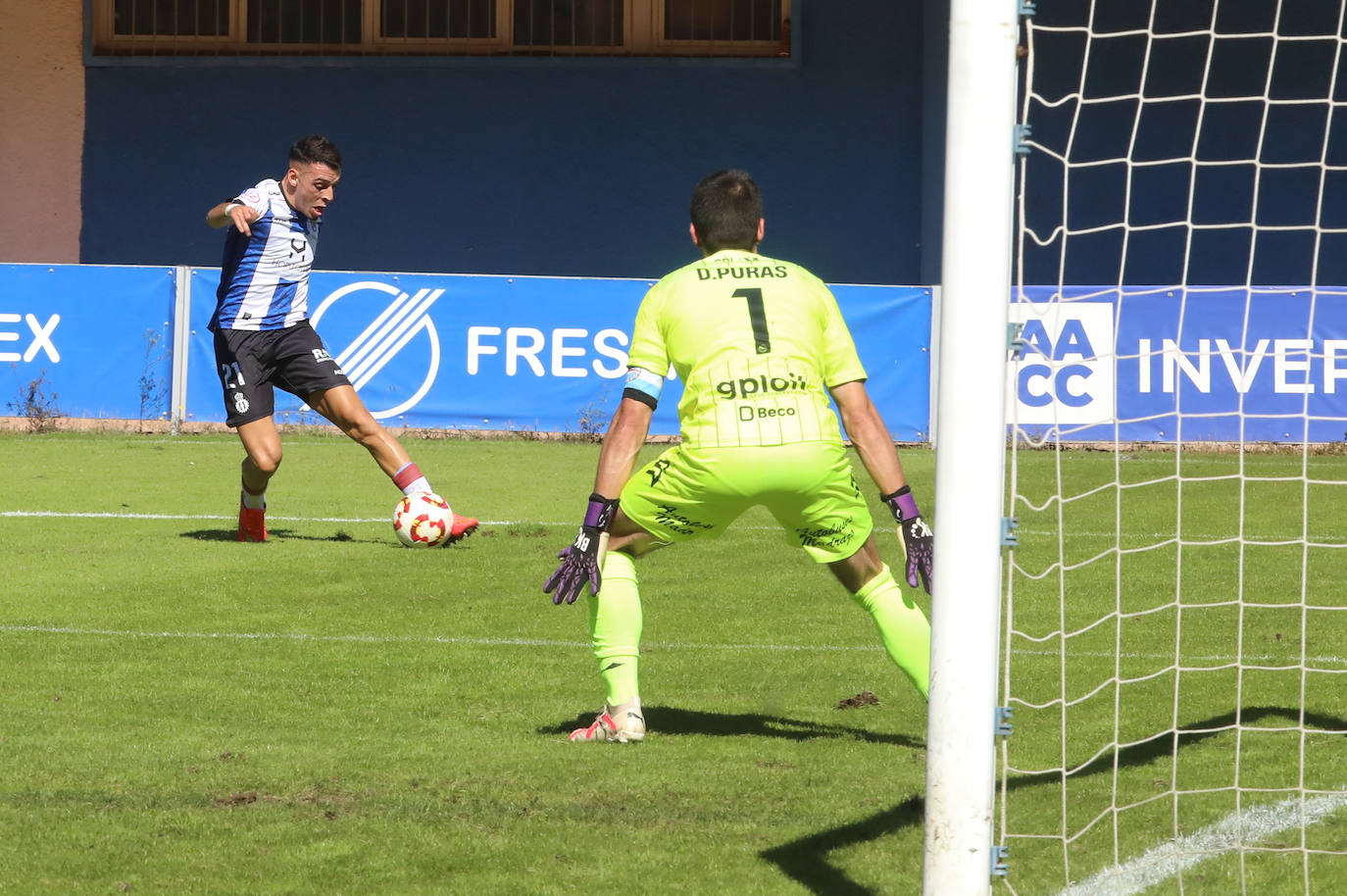 Las mejores imágenes del Real Avilés - Laredo