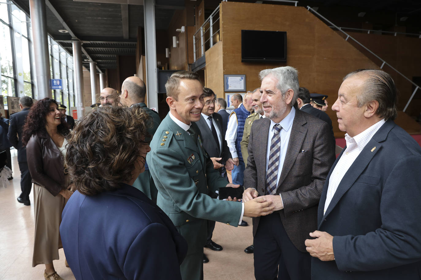 Honores y devoción en Gijón por los Santos Custodios