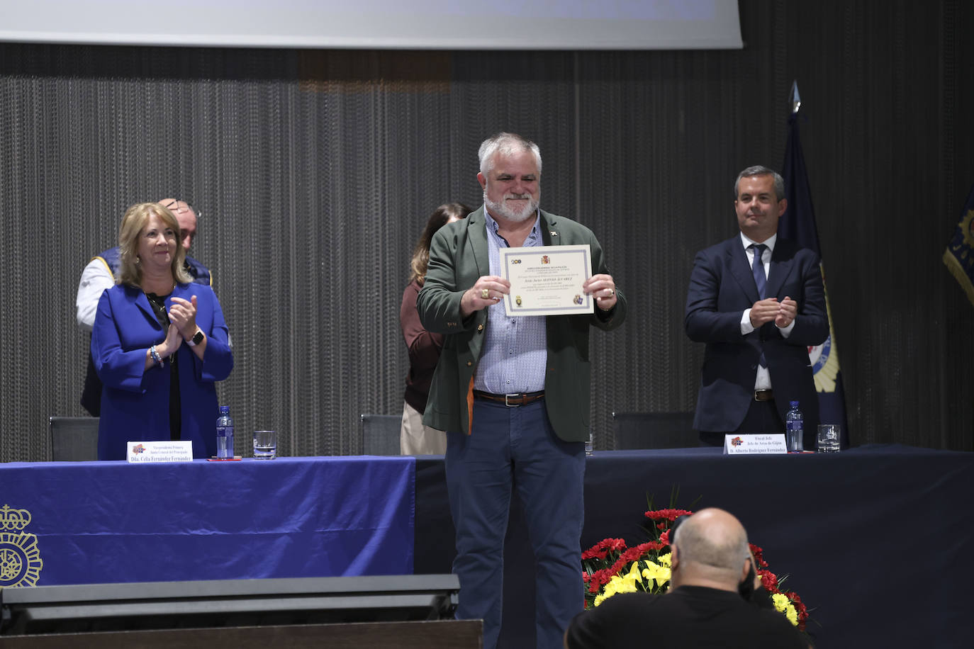 Honores y devoción en Gijón por los Santos Custodios