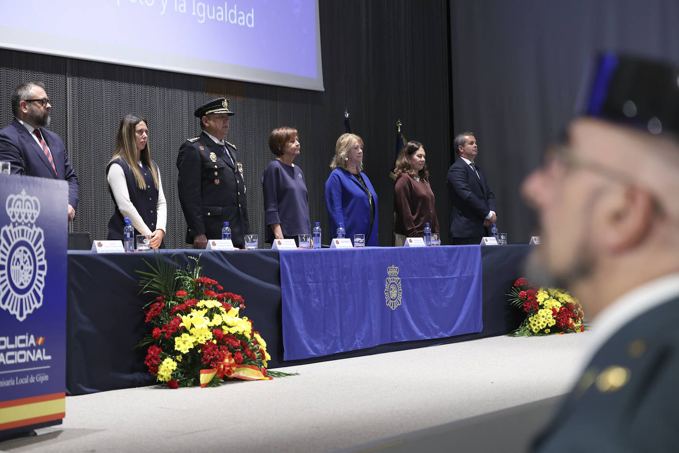 Honores y devoción en Gijón por los Santos Custodios