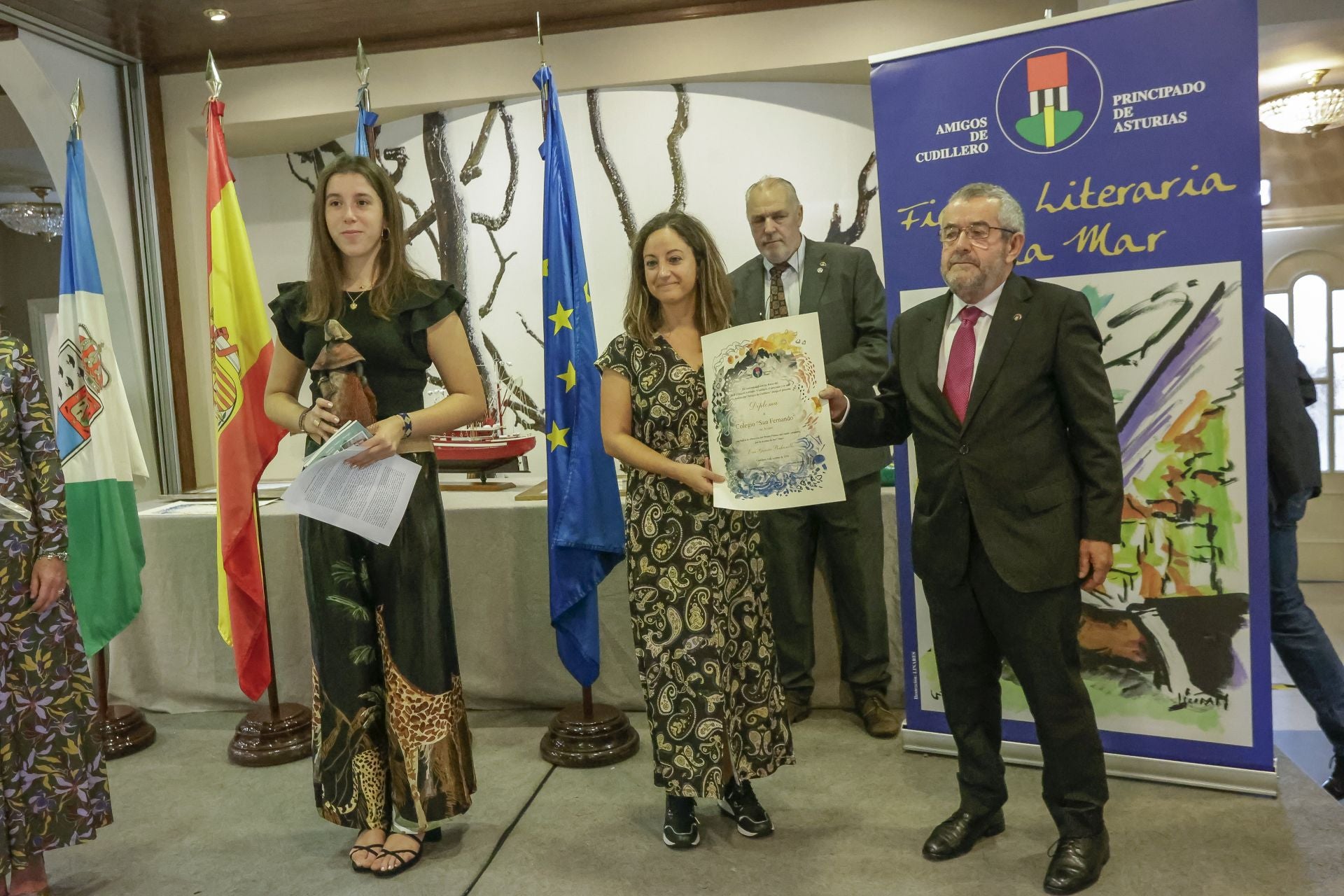 La asociación Amigos de Cudillero entrega sus premios