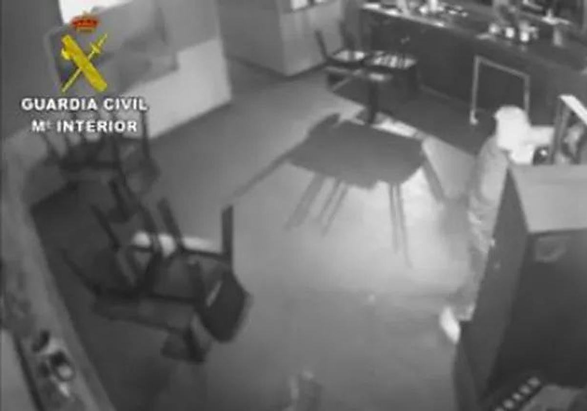 Uno de los atracos de la banda del Seat León.