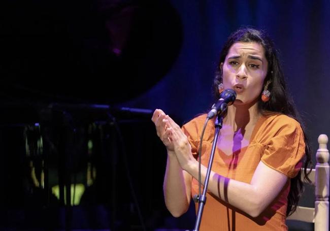 Laura Marchal durante uno de sus espectáculos.