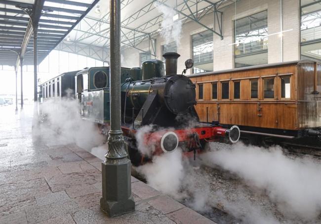Una jornada del vapor en el Museo del Ferrocarril.