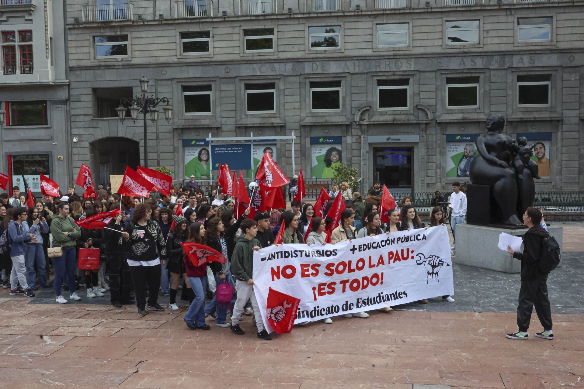 Movilización de estudiantes en Asturias para exigir los modelos de la Selectividad