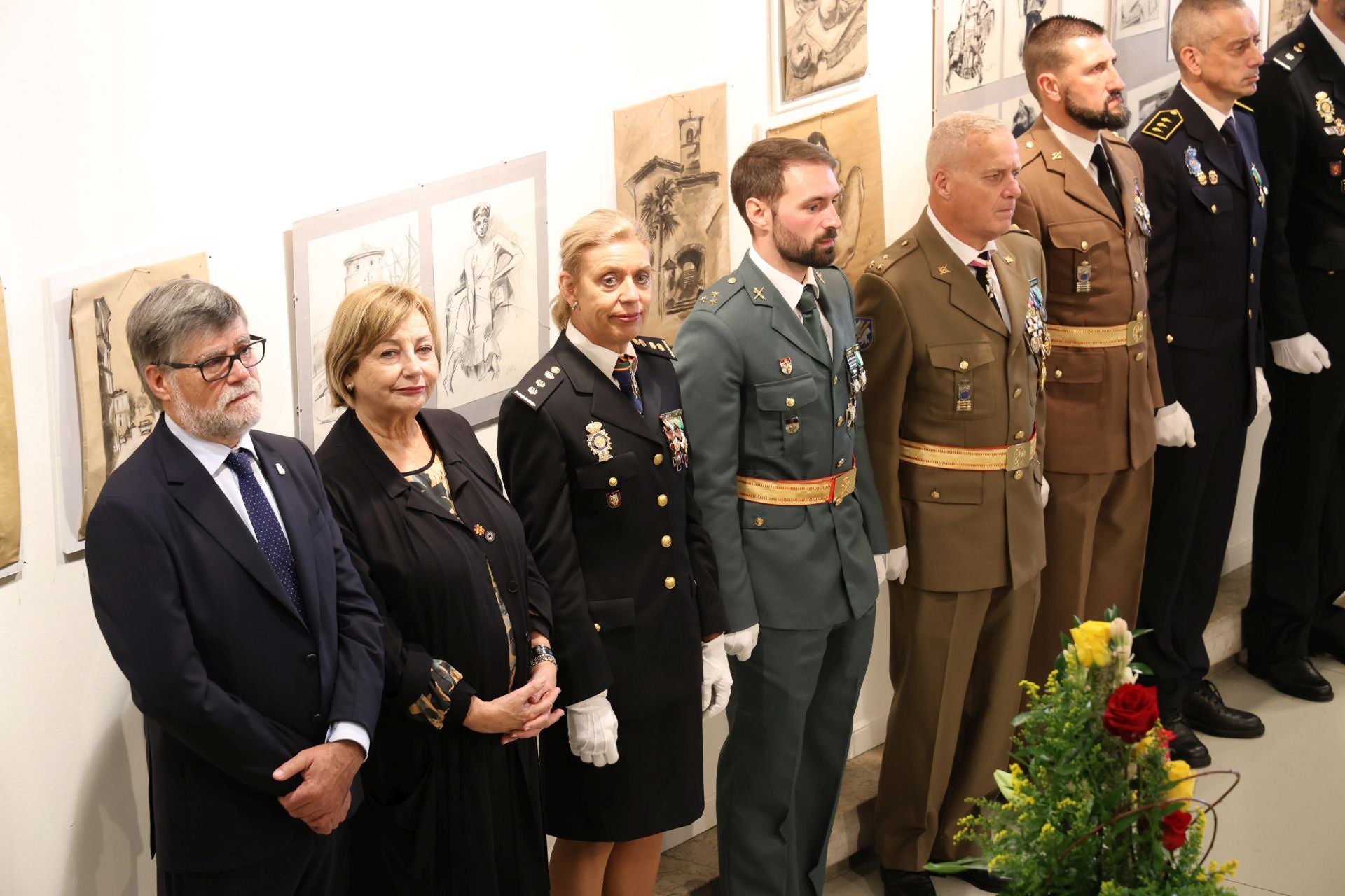 La Guardia Civil celebra el día de su patrona, la Virgen del Pilar, en Avilés