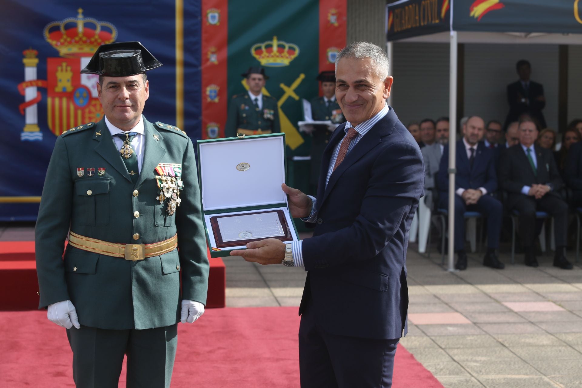 El Día del Pilar ensalza en Oviedo el «sacrificio y la entrega» de la Guardia Civil