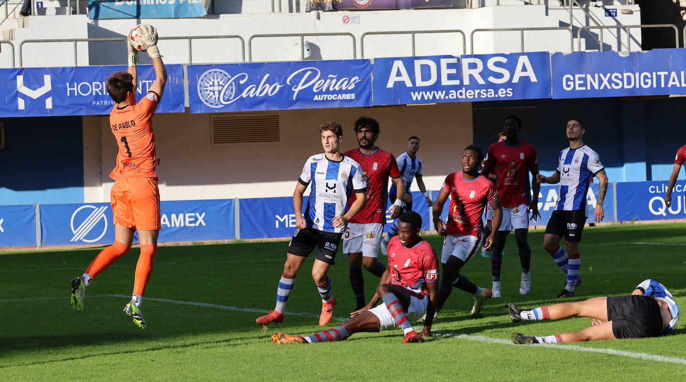 Las mejores imágenes del Real Avilés (2 - 0) Real Ávila