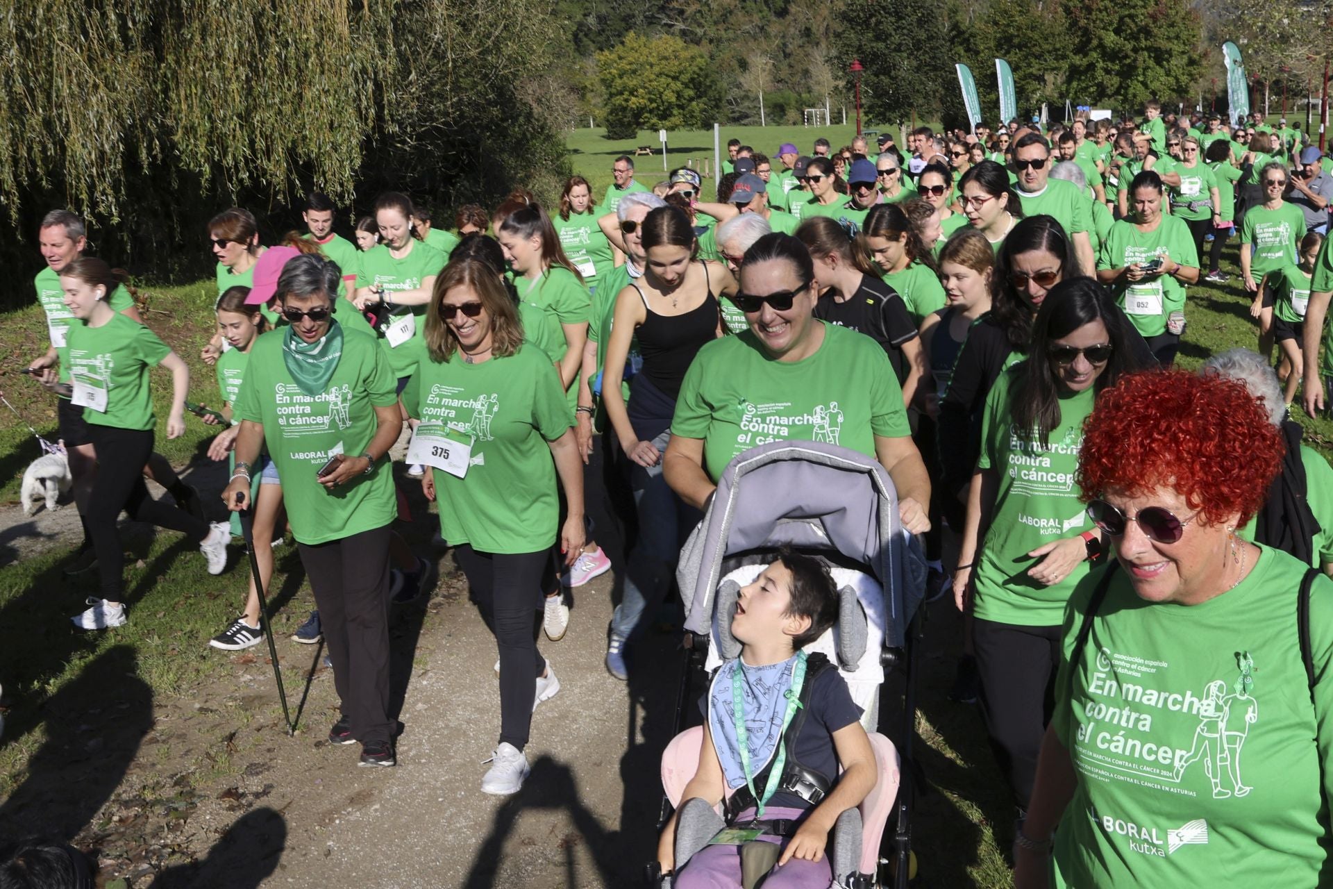 Marea en Villaviciosa por «más investigación» contra el cáncer