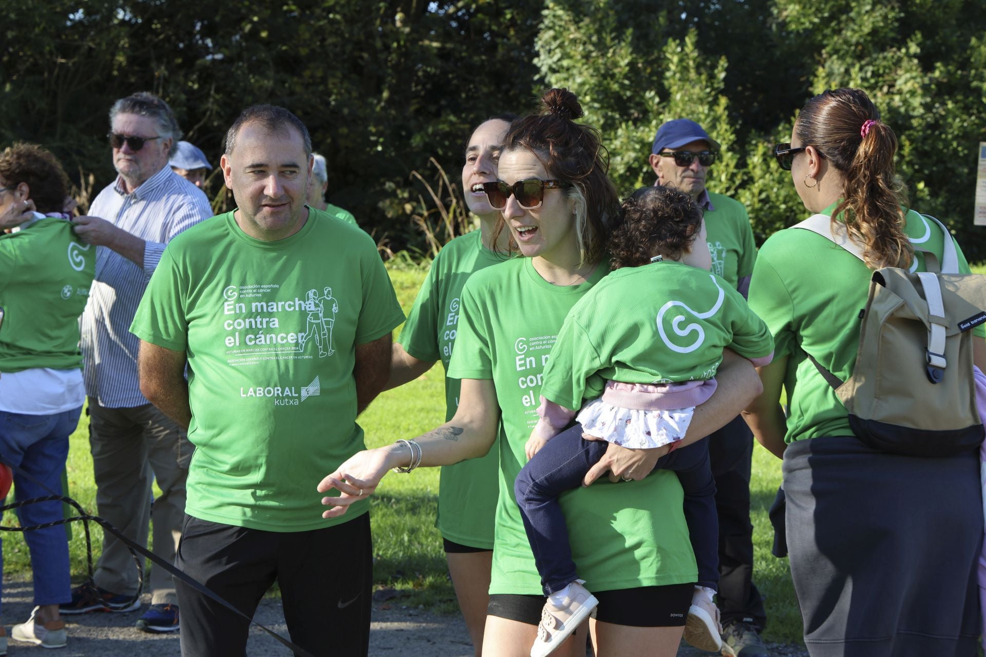 Marea en Villaviciosa por «más investigación» contra el cáncer